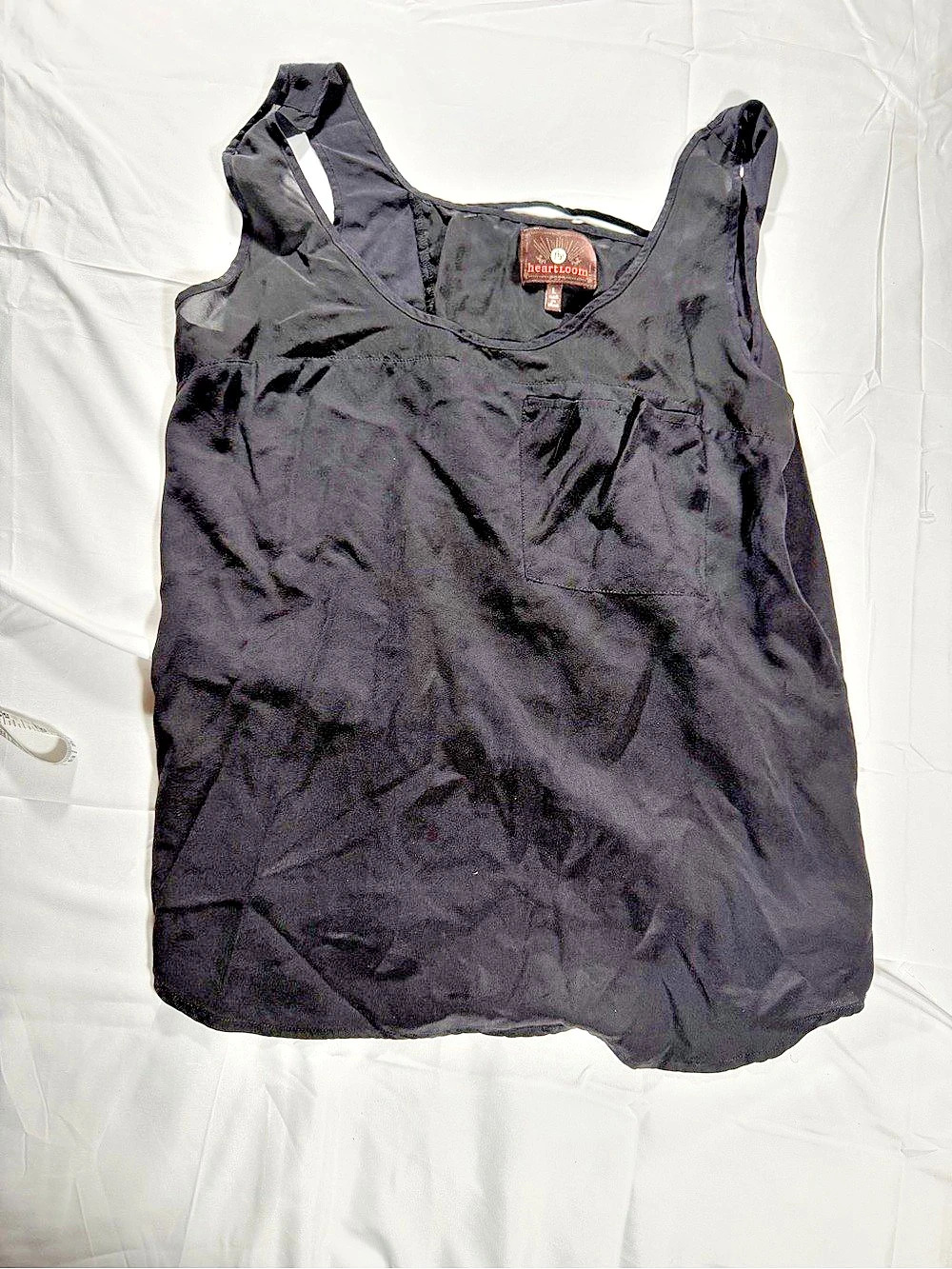 Heart loom Silk Tank Top in Black Size Small Like New